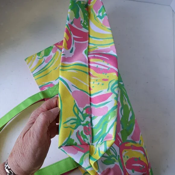 Lilly Pulitzer Estee Lauder Tropical Print Tote Bag Banana Floral Pink Green - Picture 6 of 9